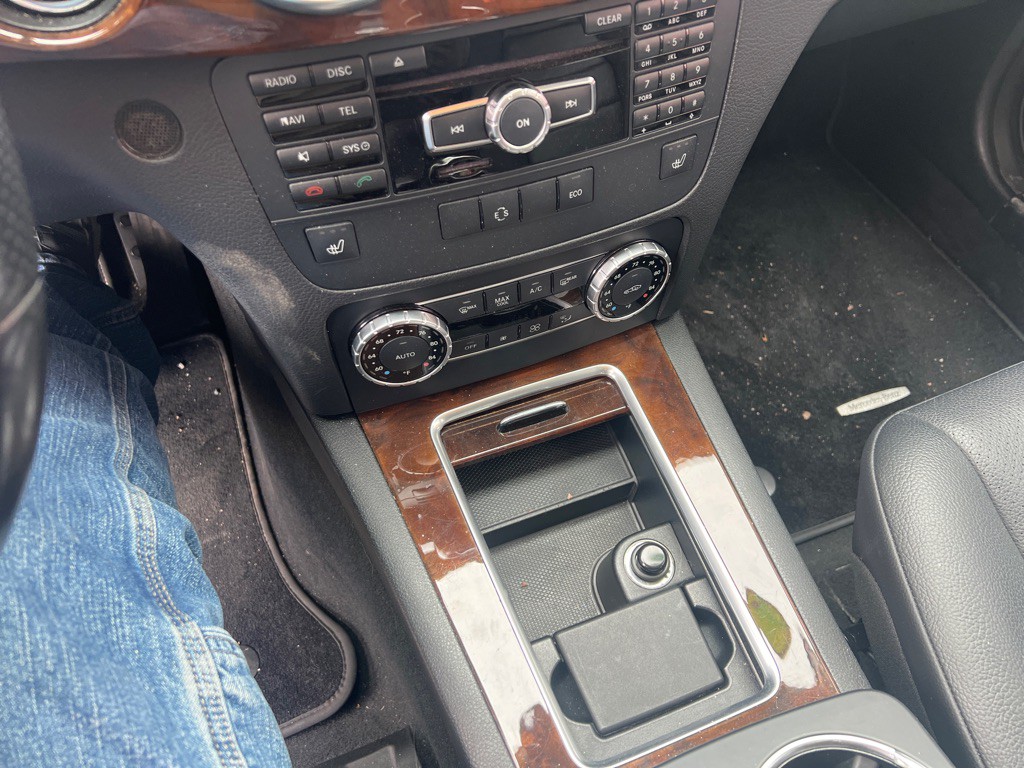 2015 Mercedes-Benz GLK-Class Image 19