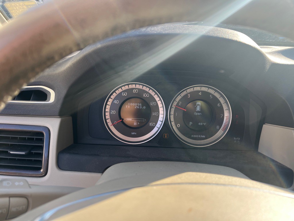 2012 Volvo XC70 Image 20