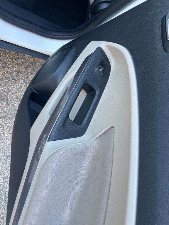 2019 Ford Econoline Image 9