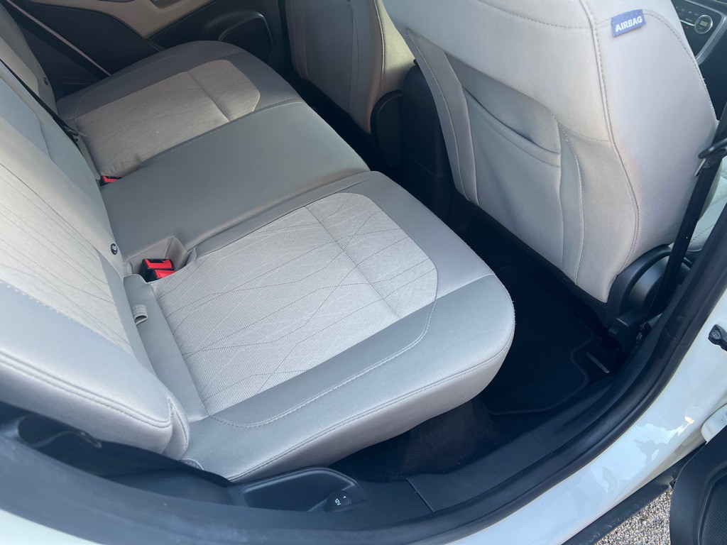 2019 Ford Econoline Image 10