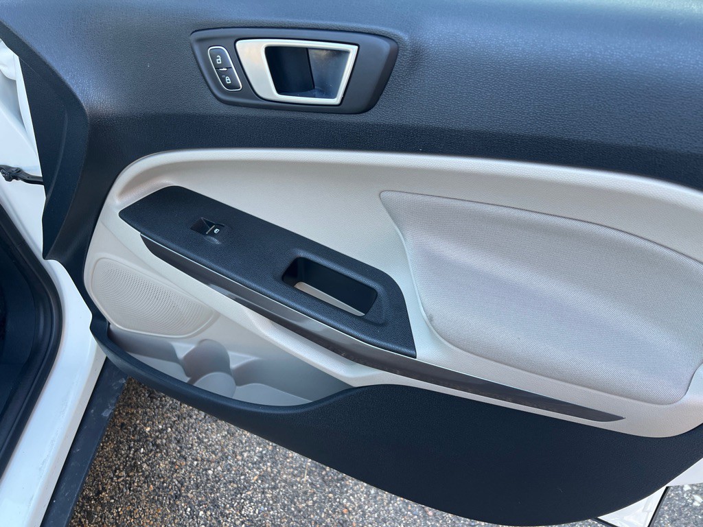 2019 Ford Econoline Image 11