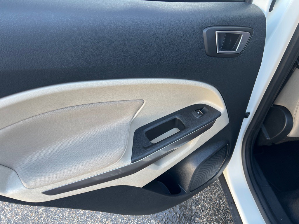 2019 Ford Econoline Image 13