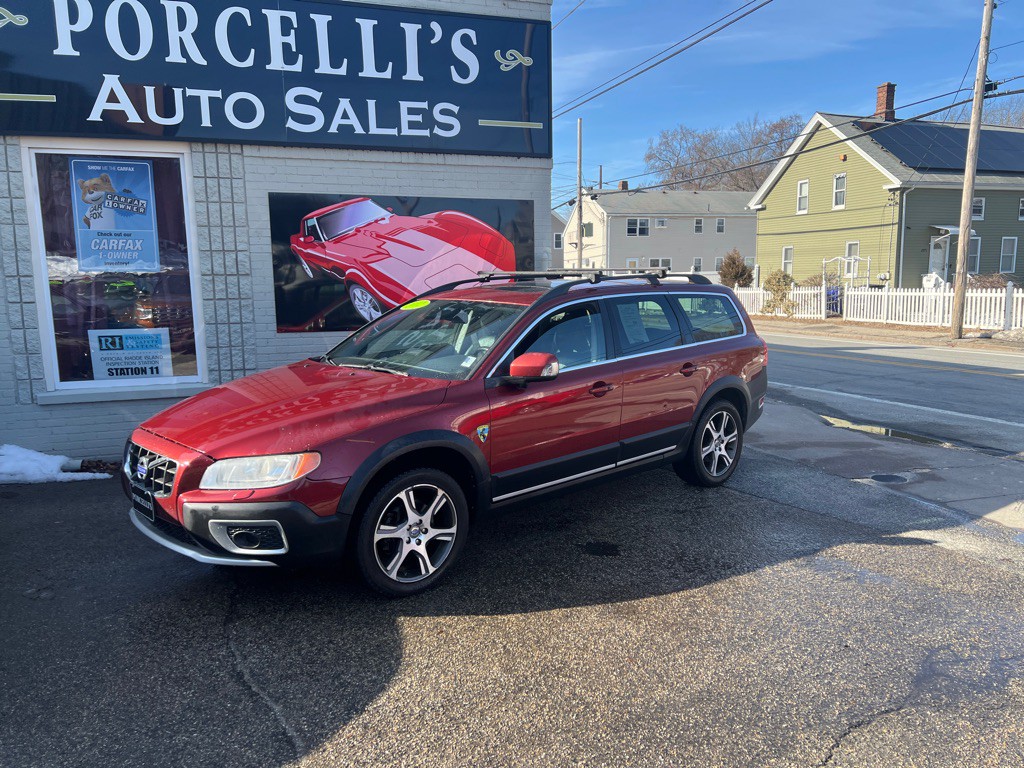 2012 Volvo XC70 Image 2