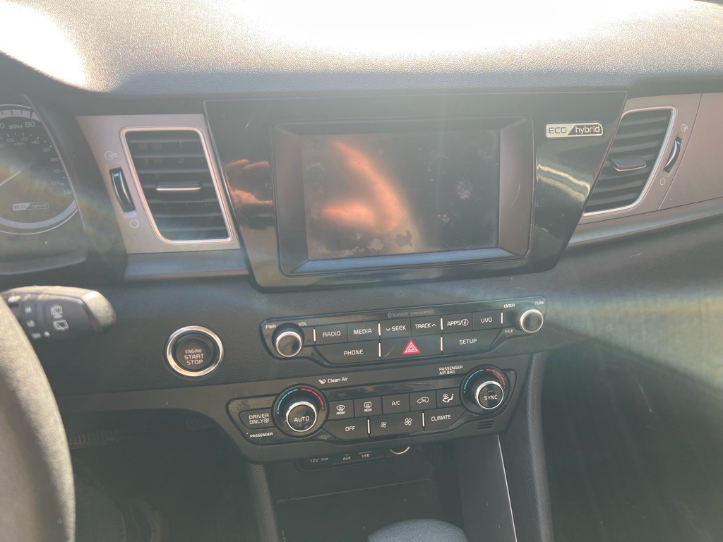 2018 Kia Niro Image 43