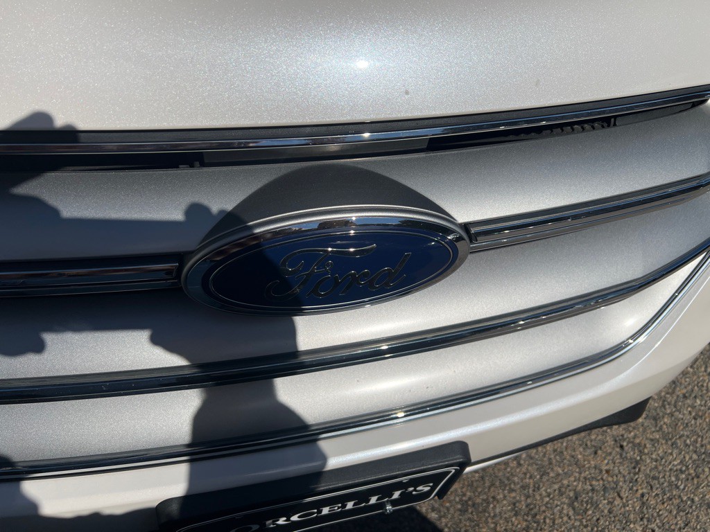 2018 Ford Edge Image 7