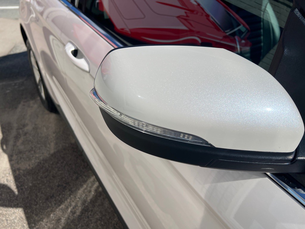 2018 Ford Edge Image 8