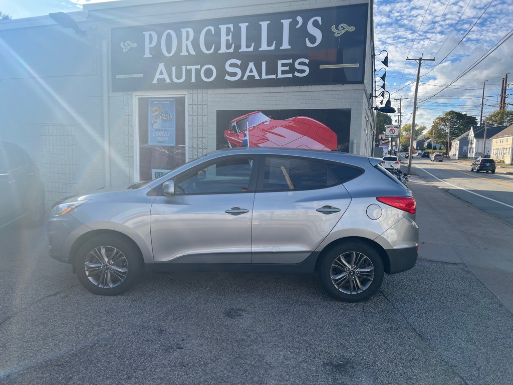 2015 Hyundai Tucson Image 2