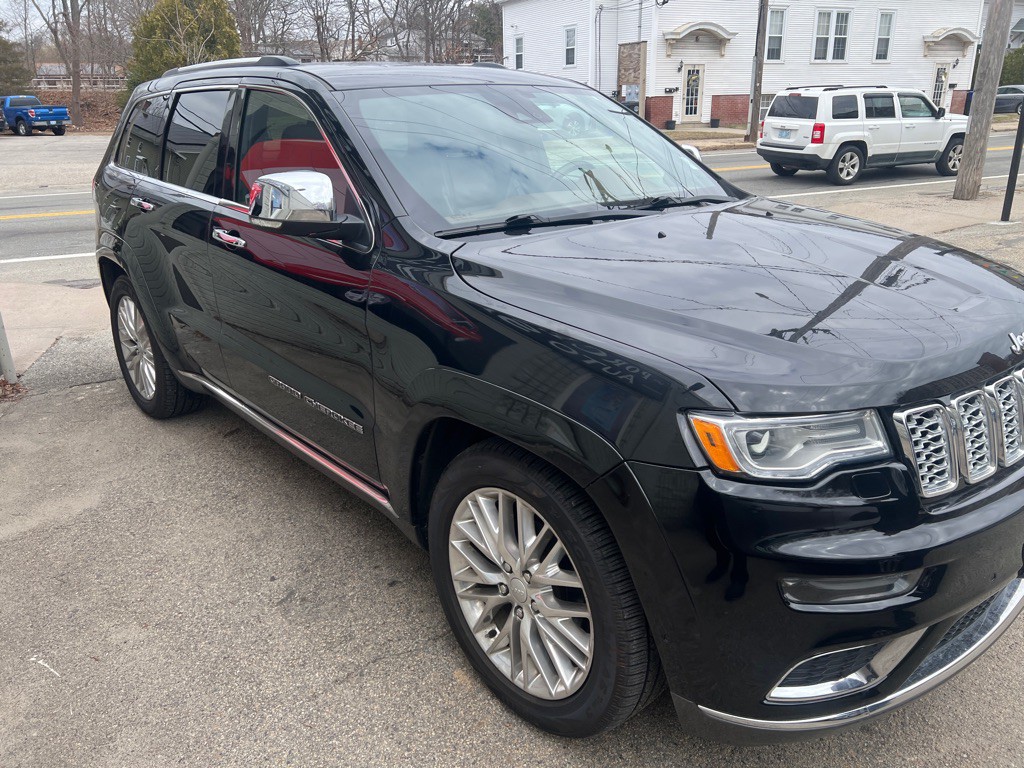 2017 Jeep Grand Cherokee Image 5