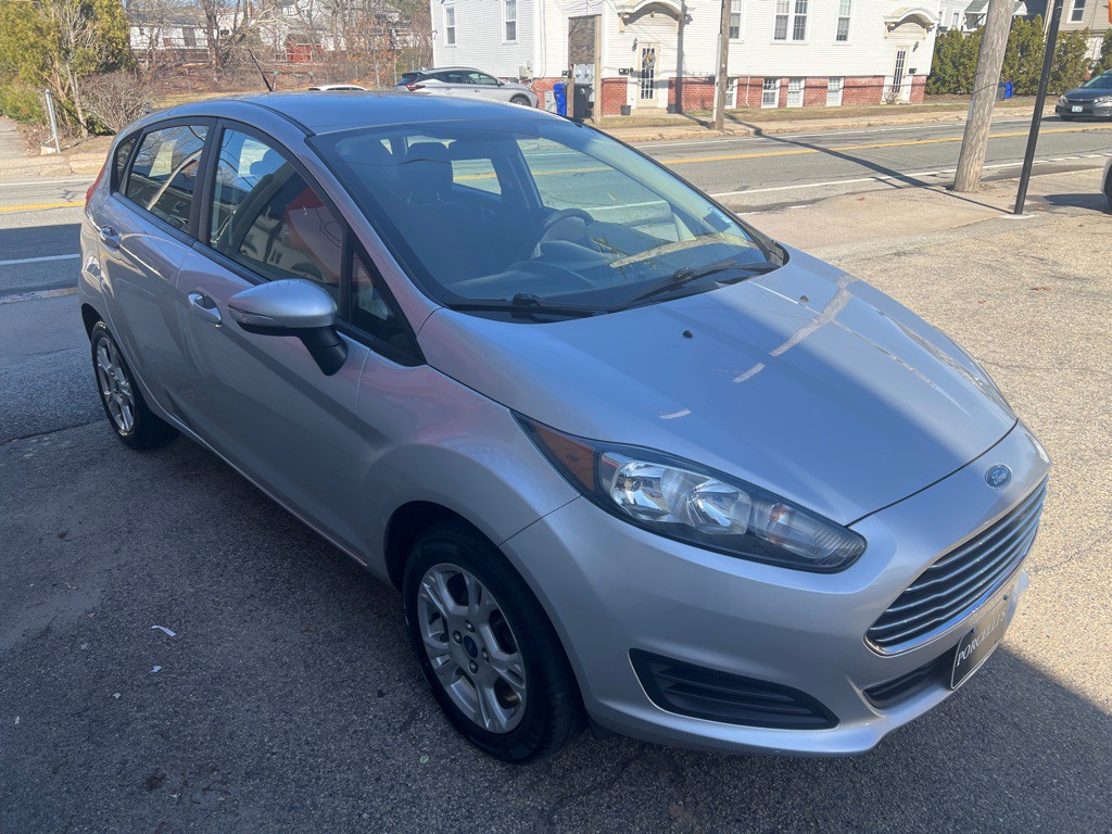 2016 Ford Fiesta Image 6