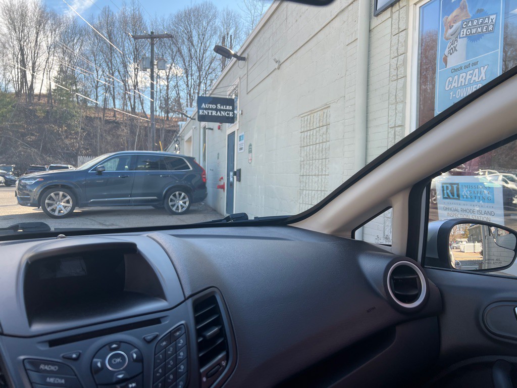 2016 Ford Fiesta Image 20