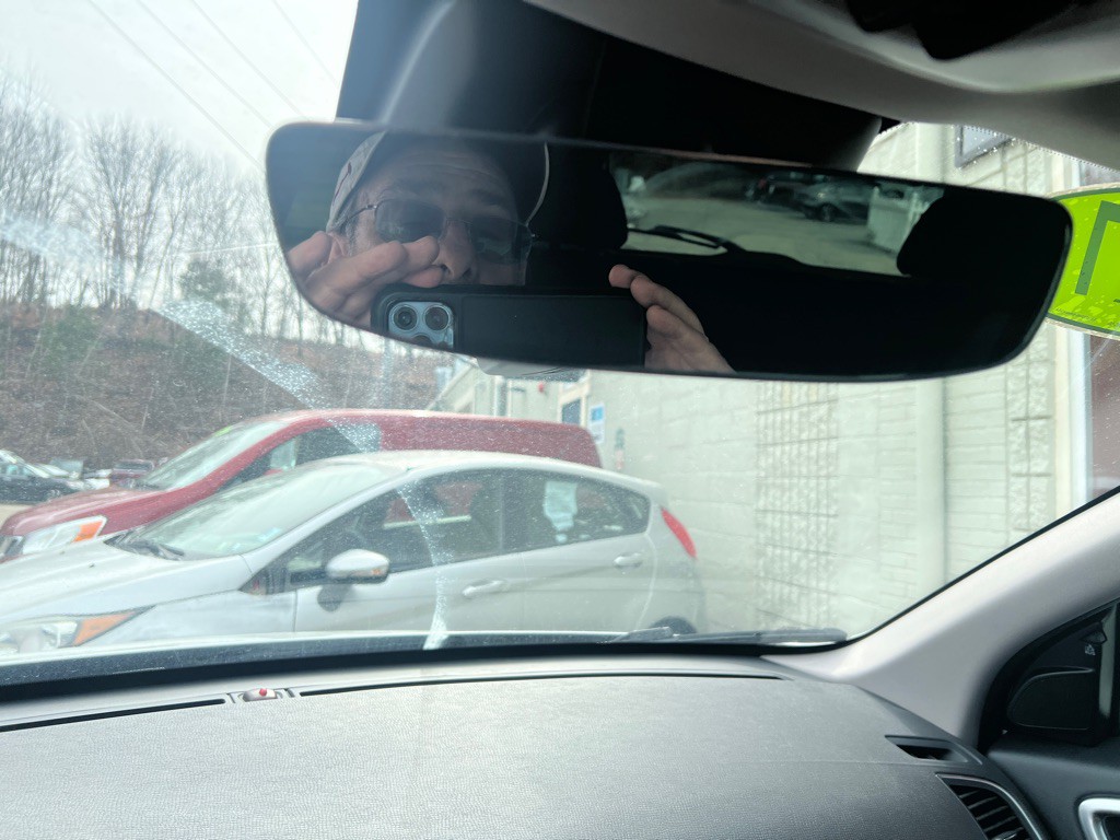 2017 Volvo XC60 Image 24