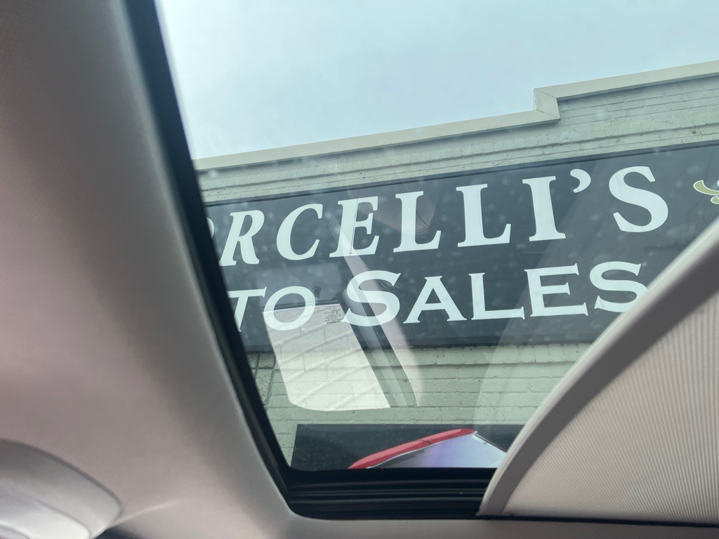 2017 Volvo XC60 Image 26