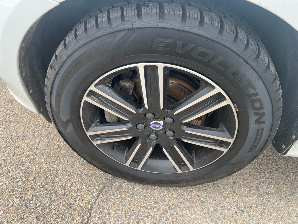 2017 Volvo XC60 Image 51