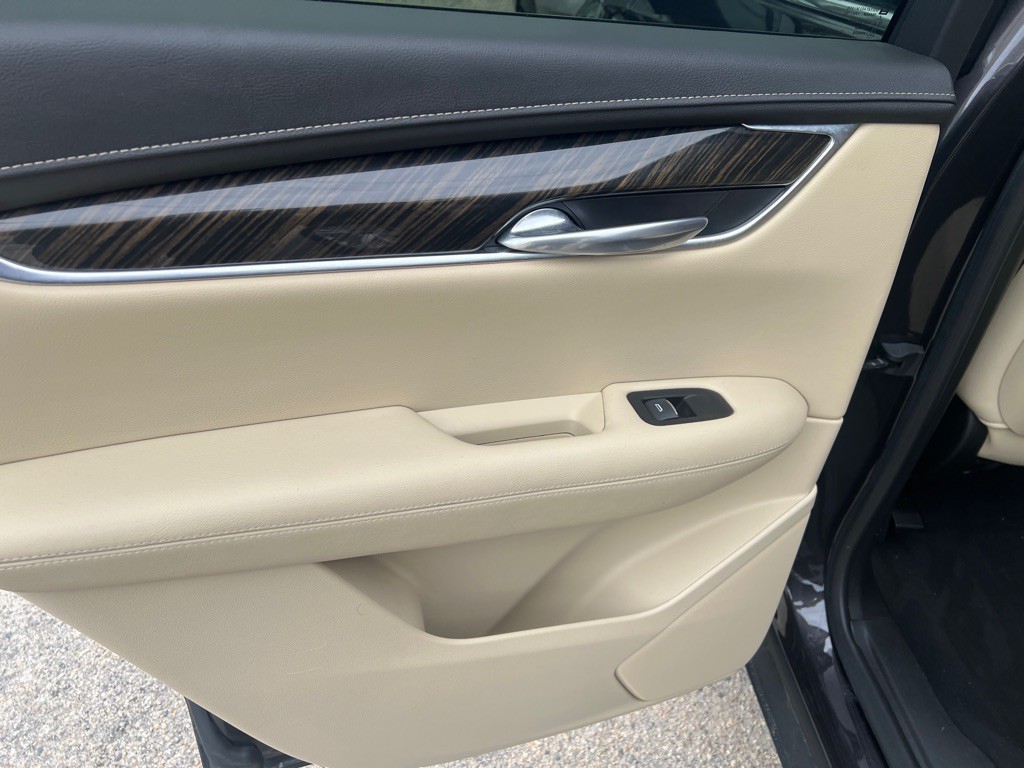 2018 Cadillac XT5 Image 14