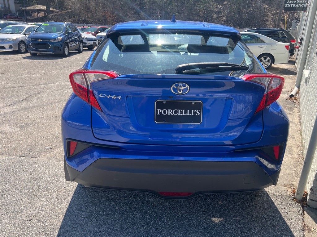 2018 Toyota C-HR Image 4