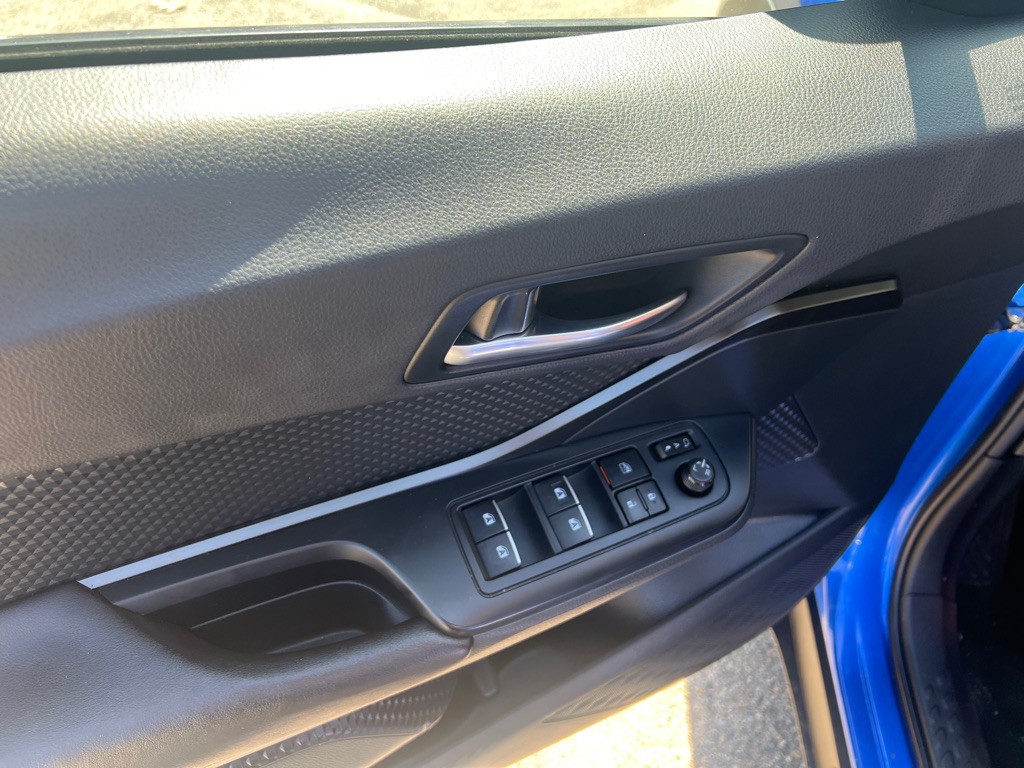 2018 Toyota C-HR Image 13