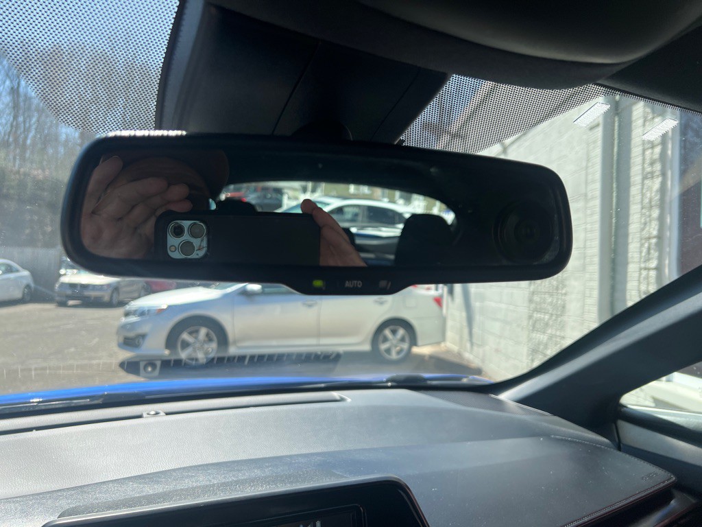 2018 Toyota C-HR Image 20