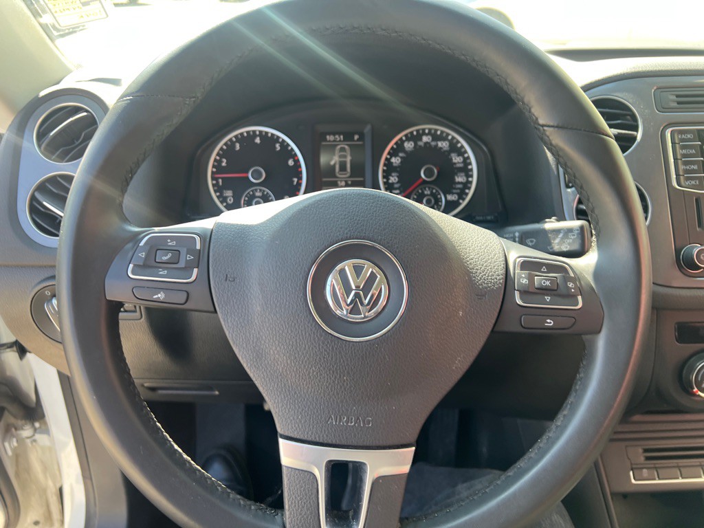 2017 Volkswagen Tiguan Image 18