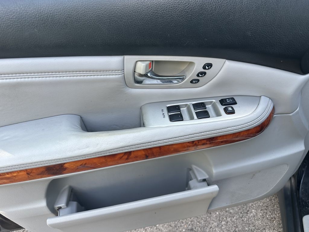 2005 Lexus RX 330 Image 14