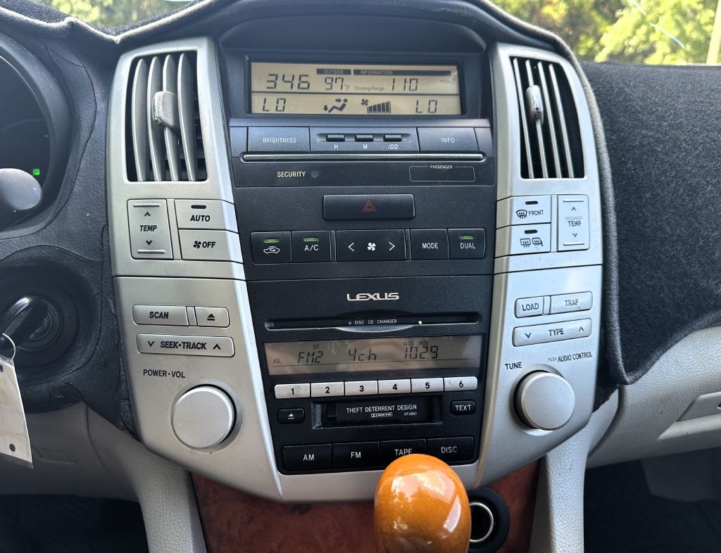 2005 Lexus RX 330 Image 16