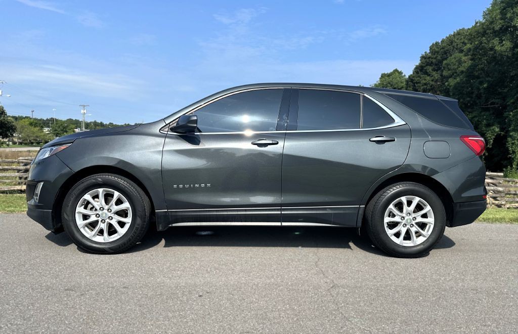 2020 Chevrolet Equinox Image 2