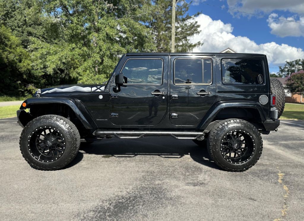 2015 Jeep Wrangler Unlimited Image 2