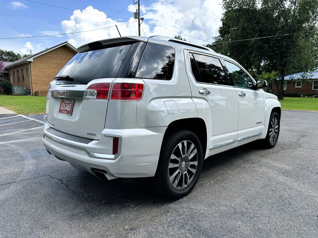2017 GMC Terrain Image 6