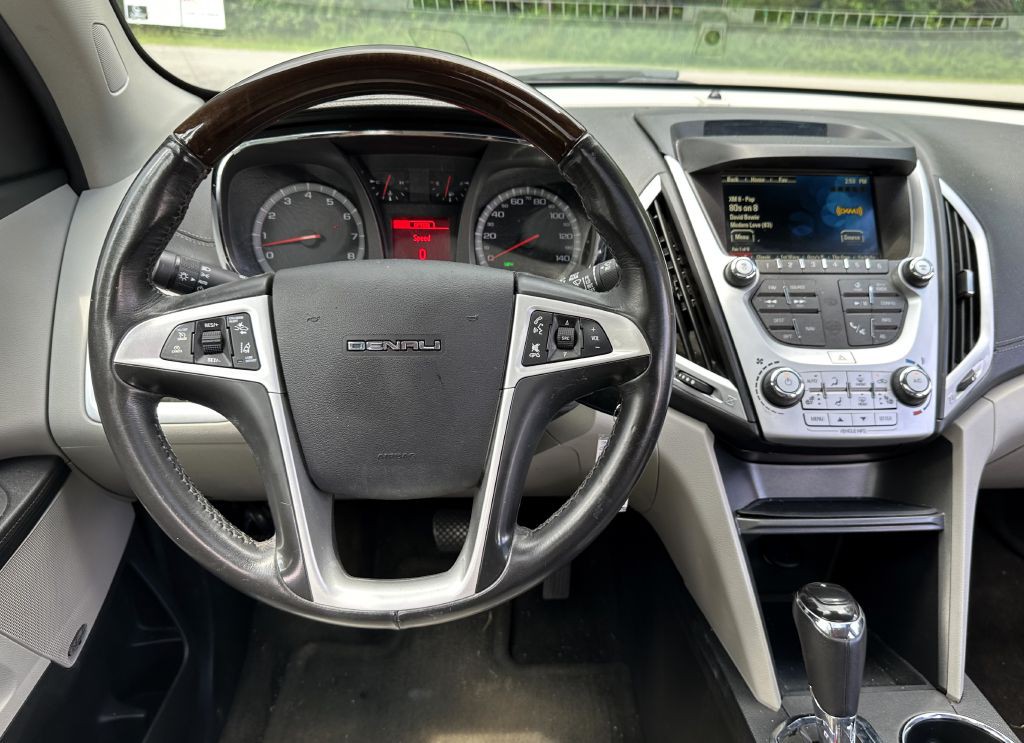 2017 GMC Terrain Image 8