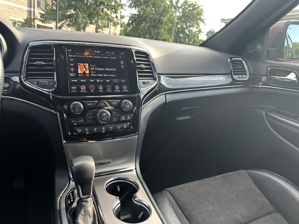 2020 Jeep Grand Cherokee Image 11