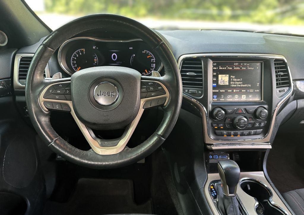 2017 Jeep Grand Cherokee Image 5