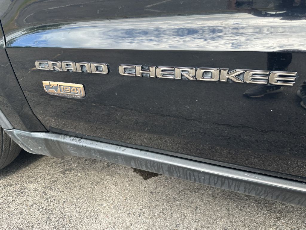 2017 Jeep Grand Cherokee Image 9