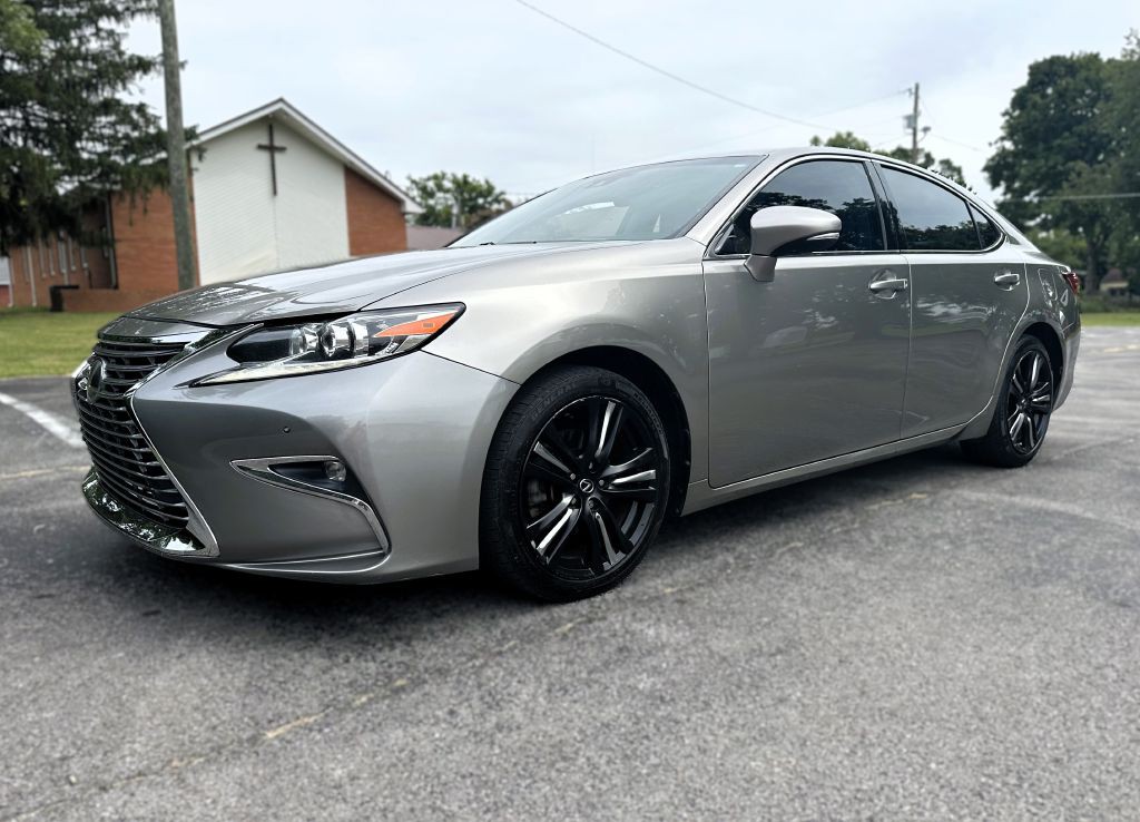 2017 Lexus ES 350 Image 1