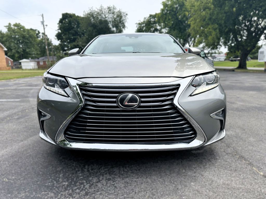 2017 Lexus ES 350 Image 19