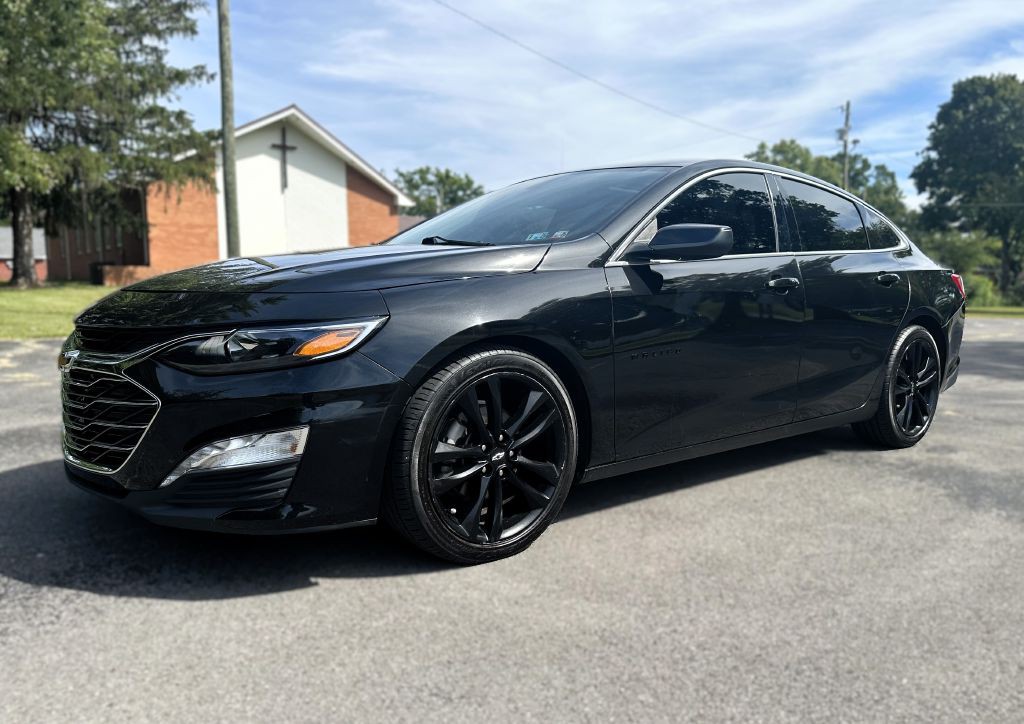 2021 Chevrolet Malibu Image 1