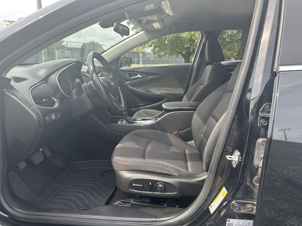 2020 Chevrolet Malibu Image 8