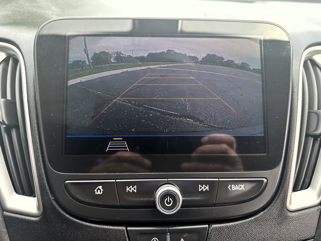 2020 Chevrolet Malibu Image 15