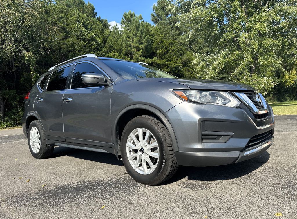 2017 Nissan Rogue Image 4
