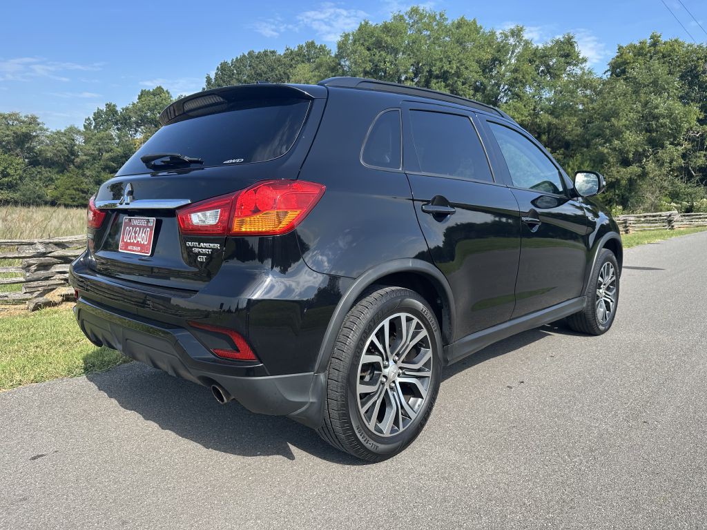 2019 Mitsubishi Outlander Image 6