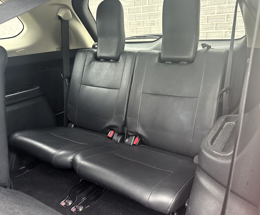 2019 Mitsubishi Outlander Image 16