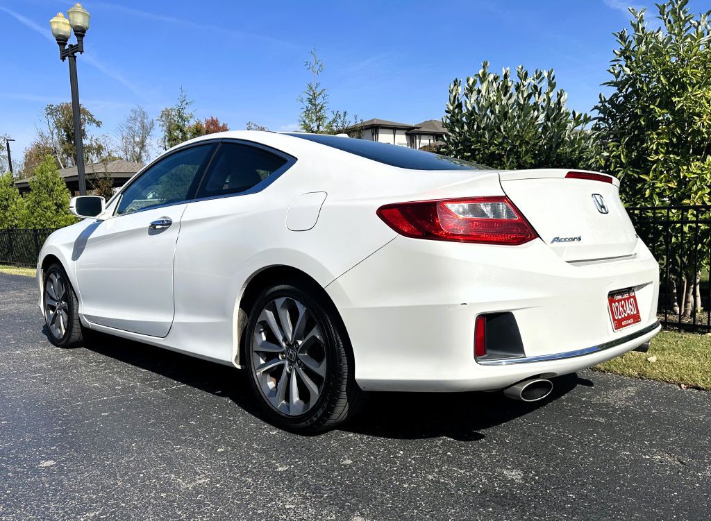 2015 Honda Accord Image 3