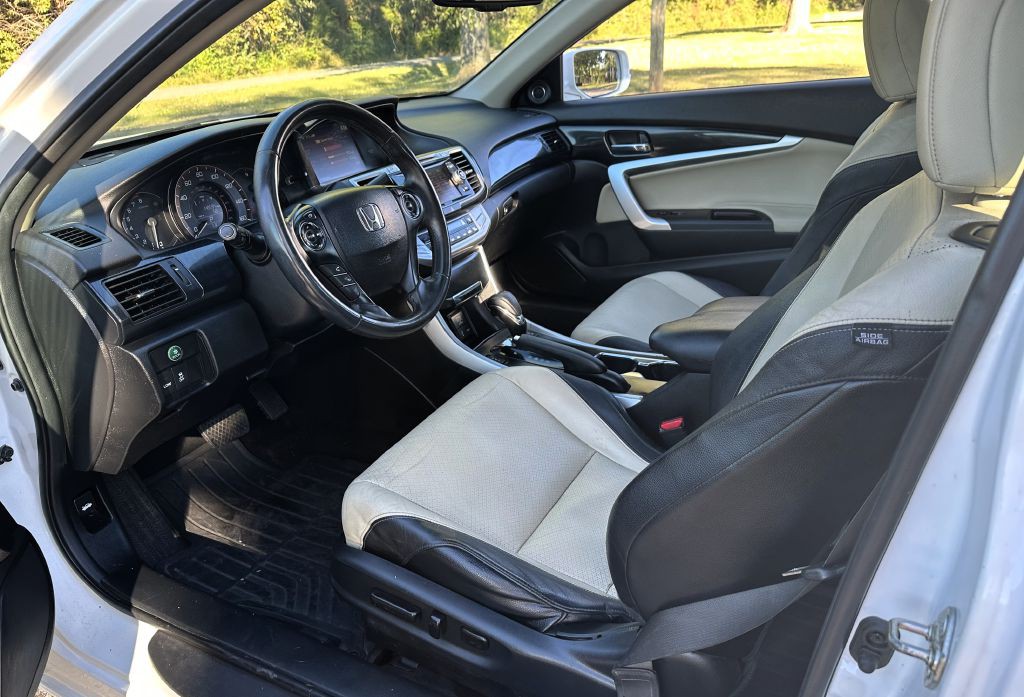 2015 Honda Accord Image 7