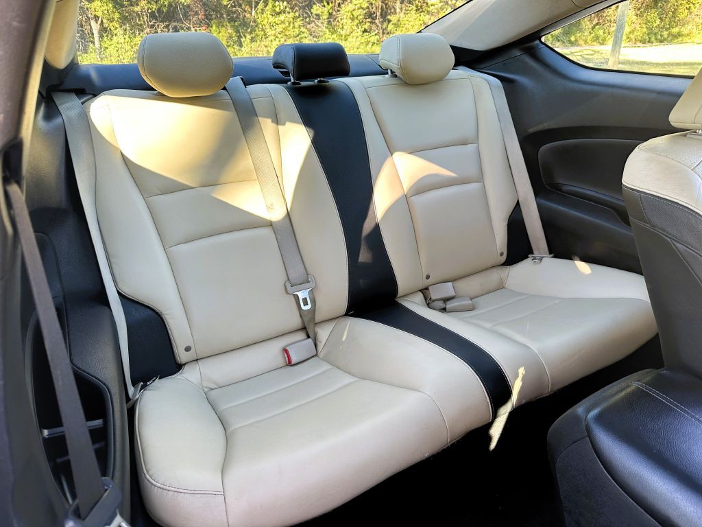 2015 Honda Accord Image 10