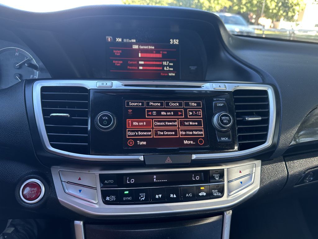 2015 Honda Accord Image 14