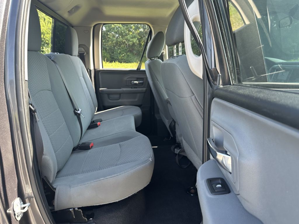 2017 RAM 1500 Image 11