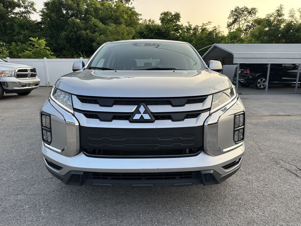 2021 Mitsubishi Outlander Image 9