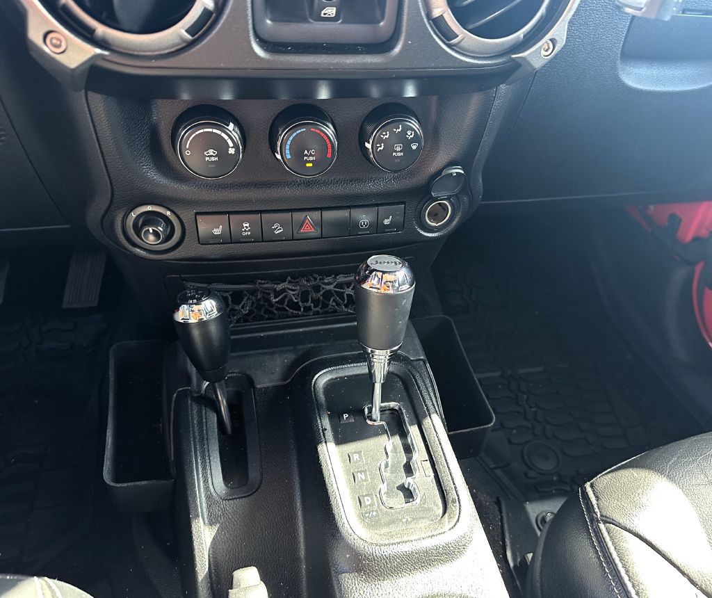 2017 Jeep Wrangler Unlimited Image 13