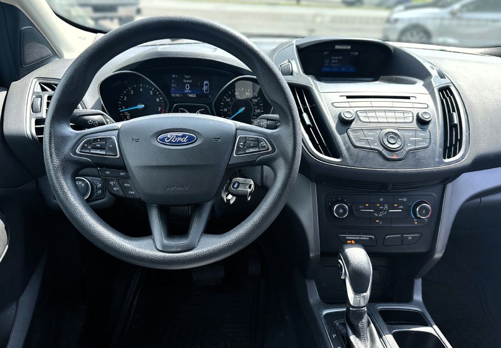 2017 Ford Escape Image 9
