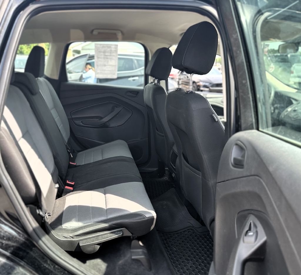 2017 Ford Escape Image 11