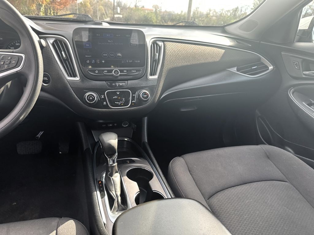 2021 Chevrolet Malibu Image 10