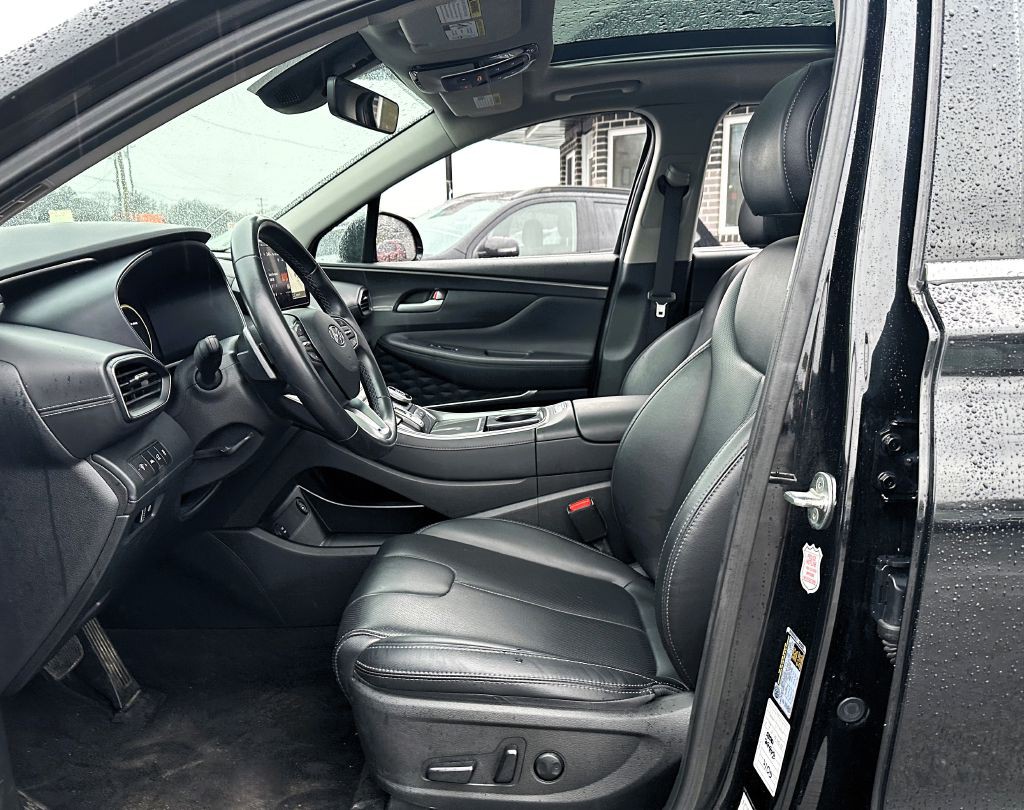 2023 Hyundai Santa Fe Image 3